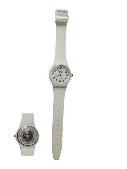 Montre blanche 23,5 cm grand poignet lisible et robuste