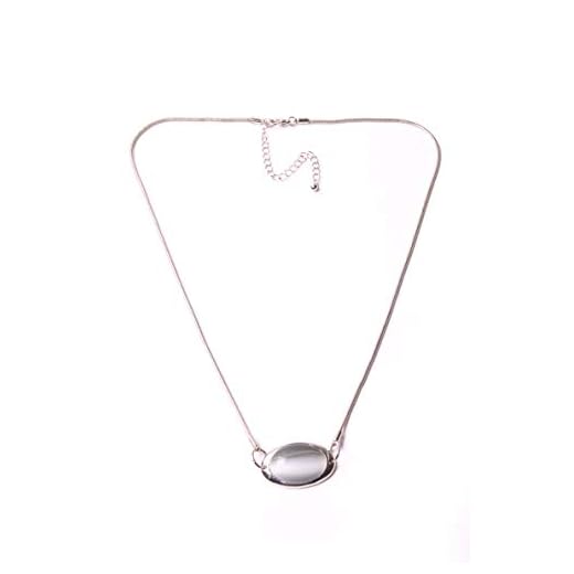 Smal silver damhalsband med oval platta hänge grå sten på topp retro 70-tal inspirerade damer vackra polerade smycken (T622)