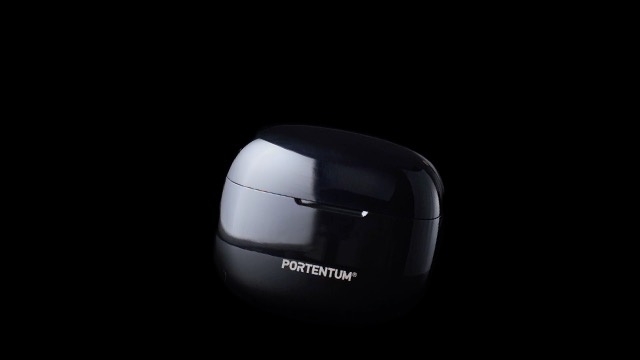 PORTENTUM Cuffie bluetooth 5.4 wireless – Schermo LED touch personalizzabile – Cancellazione del rumore DUAL ENC – 50h – Auricolari controllo touch – Bassi HiFi – Vestibilità comoda – USB-C PORTENTUM Cuffie bluetooth 5.4 wireless – Schermo LED touch personalizzabile – Cancellazione del rumore DUAL ENC – 50h – Auricolari controllo touch – Bassi HiFi – Vestibilità comoda – USB-C
