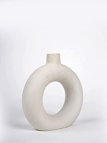 Image of PUREZENTO Ceramic White Donut Vase 8 Inch - Pack of 1 | Decorative Donut Vase for Dried Flowers and Pampas Grass | Vases for Modern Home Decor, Living Room, Office Decor Ideas