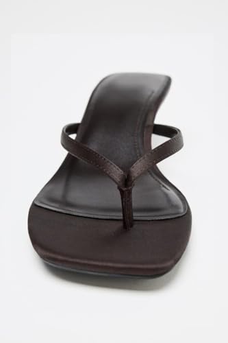 Image of Women's Miami Kitten Heels Sandals Square Open Toe Thong Sandal Flip Flop Heels +Memory Foam Heeled Sandals for Women