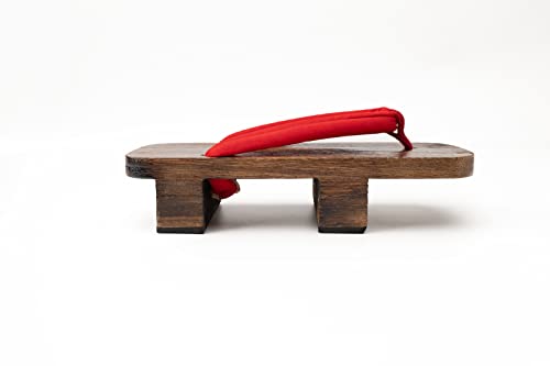 Image of Japanese Shoes Geta Wooden Clogs with Tabi Socks for Men Women