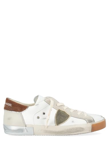 Sneaker Philippe Model modello Prsx realizzata in pelle e camoscio bianca grigia e marrone. Caratterizzata da un effetto used, da un talloncino logato marrone e dallo scudo laterale verde. Presenta inoltre una suola in gomma. Talloncino logato marrone Effetto used Scudo laterale verde Suola in gomma