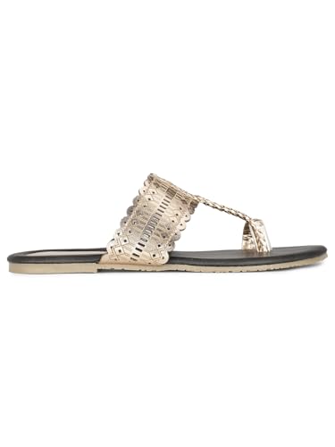 Image of Bata Women's METALLIC TR E Toe Ring Slippers (5715831 ROSE GOLD 3 UK)