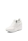 Aggiungi un tocco di stile al tuo abbigliamento con le nostre sneakers: dal design minimalista ed elegante, puoi finalmente sperimentare nuovi stili e valorizzare il tuo guardaroba con un tocco di eleganza senza tempo