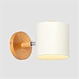 Design nordique simple : pied de lampe en bois, style simple et moderne. Abat-jour mural cylindrique pour un éclairage facile et confortable.