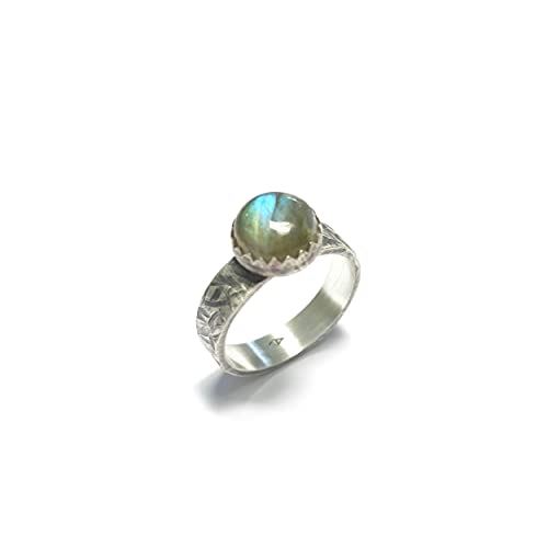Bague ethnique labradorite et argent martelé pour un style bohème chic quotidien