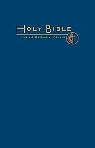 CEB Common English Pew Bible, Navy UMC Emblem: Common English Bible, Navy, Pew, UMC Emblem