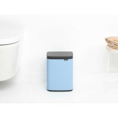 Image of Brabancia 224003 Trash Can with Lid, Manual Type, Water Resistant, 4L Width 7.9 x Depth 6.8 x Height 10.7 inches (20 x 17.2 x 27.2 cm), Made in Belgium, Bo Westbin, Dreamy Blue