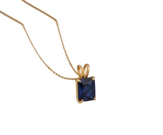 Collier saphir bleu et or jaune, le cadeau de diplôme inoubliable