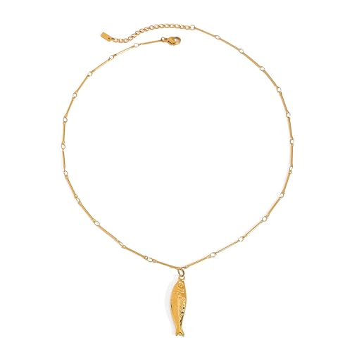 Gold Charm Necklace for Women Trendy,Beach Fish Necklace Dainty Cute Gold Jewelry for Birthday