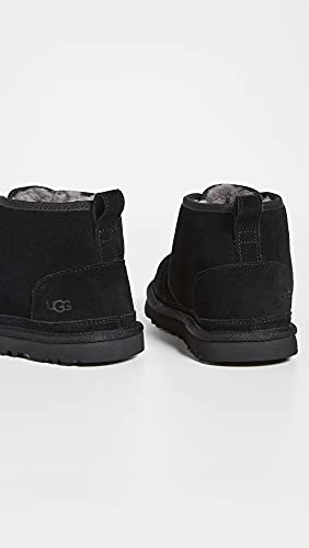 Image of UGG Men's Neumel Chukka Boots