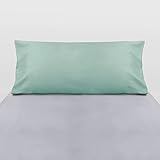 Puedes combinarlas con el resto de tu ropa de cama, tanto encontrando una tonalidad complementaria como una que contraste y le de un toque de originalidad y frescura a tu cuarto.