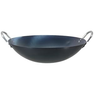 USHOBE Traditional Iron Wok Wooden Handle Carbon Steel Wok Stir Fry Pan Non-stick Iron Frying Pan Flat Bottom Pan Gas Stove Cooking Pot Kitchen Frying Pan 32X9CM