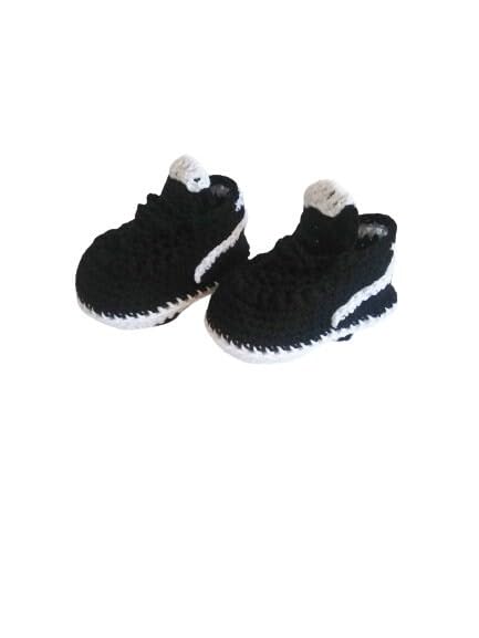 Crochet Baby Shoes, Crochet Soccer Shoes, Baby's First Cleats, Black White Baby Sports Football (0-3 months)2