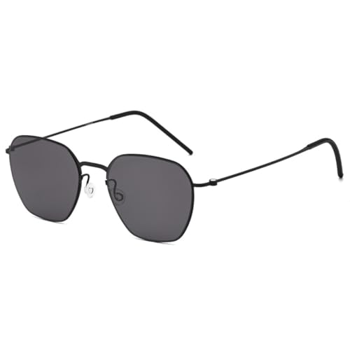Lunettes de soleil en titane protection UV totale et monture large pour homme actif