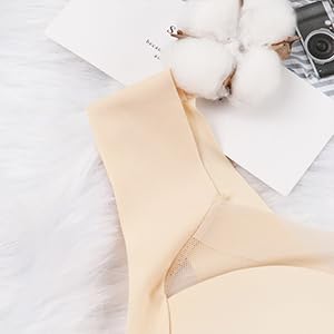 Image of Fabluk ICY Silk Seamless Pushup Sporta Bra, Padded, Full Coverage, Yoga Bralette Tank Top for Workout & Gym