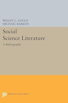 Paperback Social Science Literature: A Bibliography for International Law Book