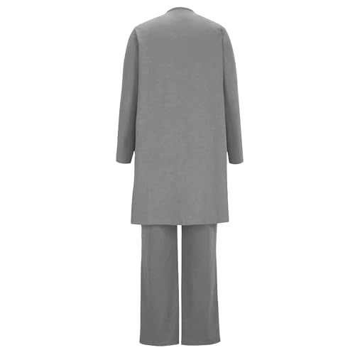 Combinaison pantalon trois pièces ample pour dissimuler les rondeurs en réception chic