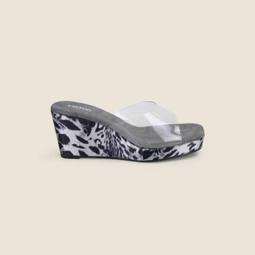 Image of Metro Women's Wedge Heel Slip-On Sandals