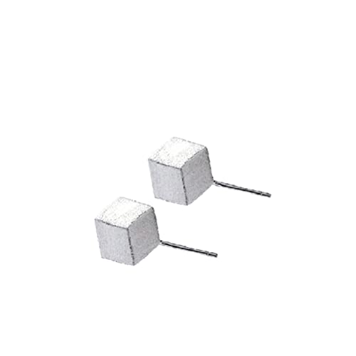 Boucles d'oreilles carrées en argent pour un style minimaliste