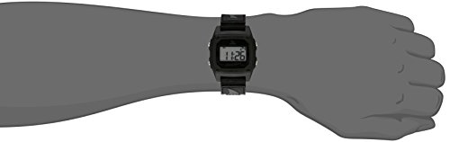 Freestyle Men's FS84978 Shark Clip Classic Retro Television Screen Case Digital Watch