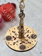 Generic Lemonwood Mini Minder Wrist Yarn Holder Flower Garden, Brown