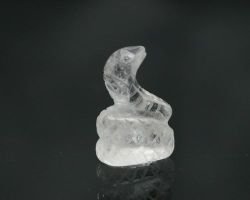 金運アップ　天然石 ガーデンクォーツ 蛇 置物 Amazon.co.jp: 水晶 蛇 置物 水晶蛇彫り 天然石 巳年 干支