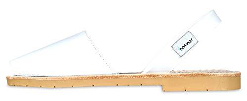 Women's Avarcas (8, White)