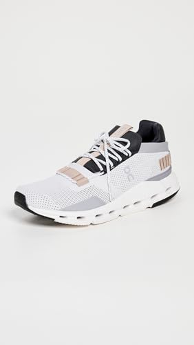 Image of On Women's Cloudnova Sneakers