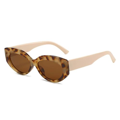Verres ovales tendance UV400 sur ces lunettes de soleil rétro beige pour femme look vintage
