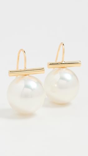 SHASHI Women's Pearl Giselle Studs2