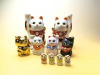 Amazon.co.jp: アポロ科学研究所 開運招き猫 （金色）× 1 : ホーム
