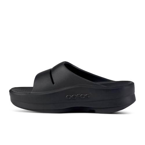 Image of OOFOS OOmega OOahh Recovery Sandal - Women's