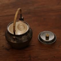 Amazon | 古銀 茶壺 純銀鏨刻唐草紋提梁壺 銀瓶 玉摘 煎茶 湯沸 急須