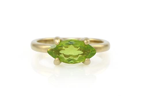 Bague péridot marquise d'exception, création joaillière d'anniversaire