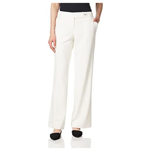 25 Chic Winter Work Outfits for Women – Stylish Office Looks for Cold Weather Straight-leg Pants