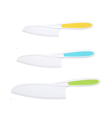 WOIWO Three Pieces set of Childrens Cake Knives Safe Fruit knives Plastic Knife Kindergarten Cutting Vegetables Knives Fruit