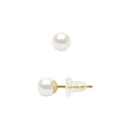 Perles de culture d'eau douce en boucles d'oreilles pour sublimer vos tenues