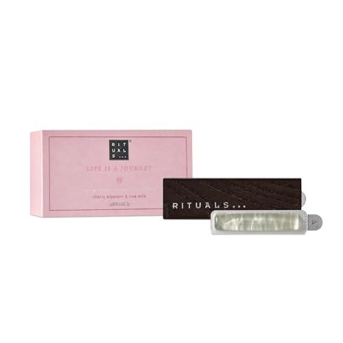 RITUALS Autoparfüm Sakura Autoparfüm | Das Leben ist eine Reise | Autoduft mit Kirschblüten- und Reismilcharoma | Auto-Lufterfrischer mit elegantem Holzhalter | 6 g