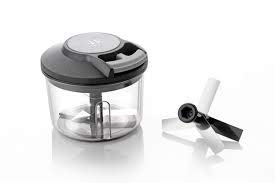 ZOTRIX 650ml Handy Plastic Chopper with Pull Cord Technology and 3 Stainless Steel Blades Eco Friendly Design Vegetable & Fruit Chopper (Multicolor)