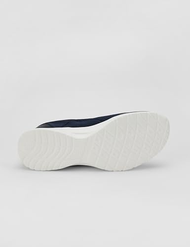Image of Skechers Men Dynamight Sneakers