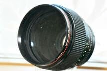 Amazon | オールドレンズ 神 レンズ New FD 85mm F1.2L | カメラ用交換