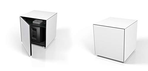Modello CP30 per tutti i subwoofer fino a max. 37,5 x 40 x 39 cm, (L x A x P) modello CP31 appositamente per subwoofer Sonos Sub, superficie in vetro lucida o satinato, opzionale con Smart Dock per dispositivi Apple, Lightning opzionale con Smart Charge, in 5 colori di base, 10 colori di accento, 2.000 NCS a scelta.