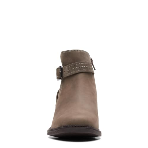 Image of Clarks womens 26168079-dark Tan L Uniform Dress Shoe