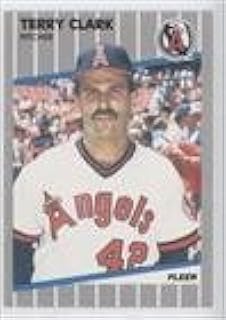 1989 Fleer Baseball Card #470 Terry Clark
