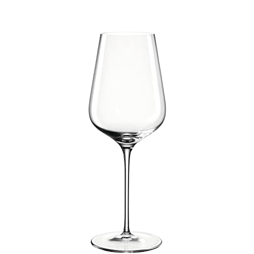 Copa de vino blanco que mantiene la temperatura gracias a su tallo largo 2