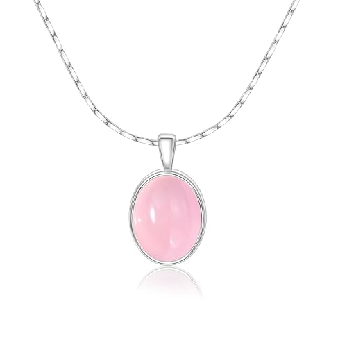 Collier pierre de lune en argent, l'accessoire léger et confortable du quotidien