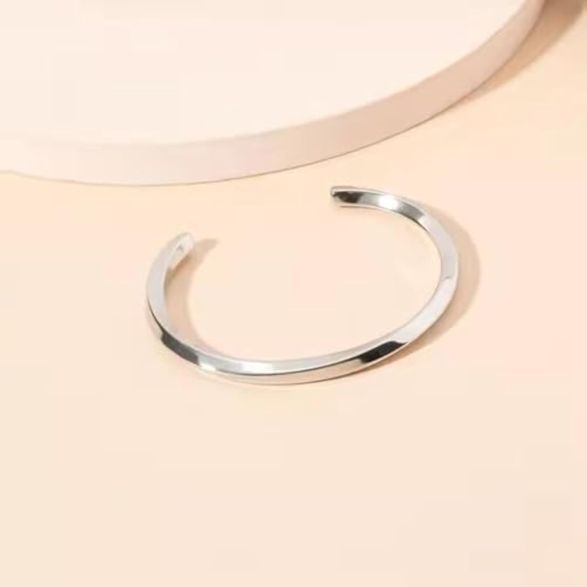 Men's Exclusive Silver Plated Stainless Steel Plain Hand Bracelet