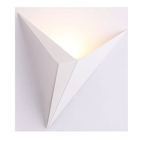 Lámpara de pared LED con iluminación eficiente y geometría triangular de estilo nórdico 2